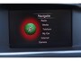 Volvo V40 Cross Country T3 PolarPlus Luxury - Panoramadak - Harman/Kardon audio - Parkeercamera achter - Parkeersensoren voor & achter - Volvo On Call - Cruise Control - Standkachel - 17' LMV