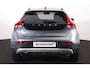 Volvo V40 Cross Country T3 PolarPlus Luxury - Panoramadak - Harman/Kardon audio - Parkeercamera achter - Parkeersensoren voor & achter - Volvo On Call - Cruise Control - Standkachel - 17' LMV