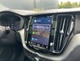 Volvo XC60 2.0 T6 Plug-in hybrid AWD Ultimate Dark | HU-Display | Harman/Kardon | Camera | Panoramadak |
