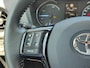 Toyota Yaris 1.5 HYBRID DYNAMIC KEYLESS NAVI BLUETOOTH CRUISE CLIMA CAMERA 15'' LM-VELGEN LED PRIVACY GLASS NL-AUTO