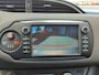Toyota Yaris 1.5 HYBRID DYNAMIC KEYLESS NAVI BLUETOOTH CRUISE CLIMA CAMERA 15'' LM-VELGEN LED PRIVACY GLASS NL-AUTO