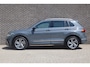 Volkswagen Tiguan 1.4 TSI eHybrid 245pk R-Line Business+ | SoH 90% | Active Info Display | Volautomatische Airconditioning | Adaptieve Cruise Control