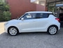 Suzuki Swift 1.2 Style Smart Hybrid // DODEHOEK // ADAPT. CRUISE // CAMERA+SENSOREN // STOELVERWARMING // APPLE-ANDROID AUTO //