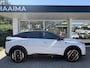 Peugeot E-3008 GT 73 kWh | NIEUW | 16% bijtelling tot € 30.000 | WLTP tot 526km | 160kW snelladen | Schuif-/kanteldak | Stoel- & stuurverwarming | Elektr. achterklep | Adaptieve Cruise Control | Navi