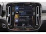 Volvo XC40 T5 Recharge Inscription - Panorama/schuifdak - IntelliSafe Assist - Adaptieve LED koplampen - Parkeercamera achter - Parkeersensoren voor & achter - Extra getint glas - 19' LMV
