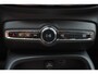 Volvo XC40 T5 Recharge Inscription - Panorama/schuifdak - IntelliSafe Assist - Adaptieve LED koplampen - Parkeercamera achter - Parkeersensoren voor & achter - Extra getint glas - 19' LMV