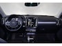 Volvo XC40 T5 Recharge Inscription - Panorama/schuifdak - IntelliSafe Assist - Adaptieve LED koplampen - Parkeercamera achter - Parkeersensoren voor & achter - Extra getint glas - 19' LMV