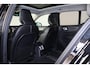 Volvo XC40 T5 Recharge Inscription - Panorama/schuifdak - IntelliSafe Assist - Adaptieve LED koplampen - Parkeercamera achter - Parkeersensoren voor & achter - Extra getint glas - 19' LMV