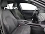 Lexus UX 250h Business Line Pro | Stoel+stuurverwarming | Navigatie | Climate Control | Cruise Control Adaptive |