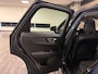 Volvo XC60 T6 AWD Recharge Plus Dark | MY26 Facelift | Schuifdak | Trekhaak | 360° Camera | | Head-Up Display | Harman Kardon | All Season banden | Adaptieve Cruise Control | Stoelverwarming voor+achter | Stuurwielverwarming | Pilot Assist | BLIS Dode Hoek Detectie | 19 Inch | Elektrische voorstoelen geheugen | Quilted Nordico bekleding | Zitting verlenging voorstoelen | Google Infotainment | Keyless Drive | Parkeersensoren voor+achter | Elektrisch bedienbare achterklep | DAB Radio | Apple Carplay/Android Auto | Draadloos telefoon opladen | Volvo On Call met mobiele App functie | Denim Blue Metallic |