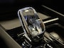 Volvo XC60 T6 AWD Recharge Plus Dark | MY26 Facelift | Schuifdak | Trekhaak | 360° Camera | | Head-Up Display | Harman Kardon | All Season banden | Adaptieve Cruise Control | Stoelverwarming voor+achter | Stuurwielverwarming | Pilot Assist | BLIS Dode Hoek Detectie | 19 Inch | Elektrische voorstoelen geheugen | Quilted Nordico bekleding | Zitting verlenging voorstoelen | Google Infotainment | Keyless Drive | Parkeersensoren voor+achter | Elektrisch bedienbare achterklep | DAB Radio | Apple Carplay/Android Auto | Draadloos telefoon opladen | Volvo On Call met mobiele App functie | Denim Blue Metallic |