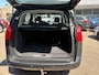 Peugeot 5008 1.2 PureTech Active 5p. Clima, cruise, camera, trekhaak, HUD, stoelverwarming
