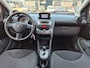 Toyota Aygo 1.0-12V Dynamic Navigator|1e eig|NAP|AUT|Airco