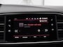 Peugeot 308 1.2 PureTech Blue Lease GT Panoramadak | 360 camera | Adaptive cruise | Carplay | Navigatie | DAB+ | Dodehoek herkenning | Sfeerverlichting | Climate control | Stoelverwarming