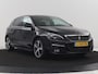Peugeot 308 1.2 PureTech Blue Lease GT Panoramadak | 360 camera | Adaptive cruise | Carplay | Navigatie | DAB+ | Dodehoek herkenning | Sfeerverlichting | Climate control | Stoelverwarming