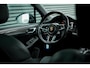 Porsche Macan 3.0 GTS / Pano / Luchtvering / Trekhaak / Sportstoelen / Carplay