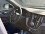 Volvo XC60 2.0 T8 Plug-in hybrid AWD R-Design dark/ long range/ intellisafe /360 camera/ schuifdak/ harman kardon/ sport leder/ trekhaak/ geen blis