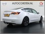 Tesla Model 3 Standard RWD Plus SOH 91% Warmtepomp Trekhaak LFP Accu Panoramadak Navi Camera's Leder Memory Stuur+Stoelverwarming Traffic-Aware Cruise Control AMD Ryzen™ Elek.Achterklep Led 1.000KG Trekgewicht Origineel Nederlandse Auto