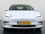 Tesla Model 3 Standard RWD Plus SOH 91% Warmtepomp Trekhaak LFP Accu Panoramadak Navi Camera's Leder Memory Stuur+Stoelverwarming Traffic-Aware Cruise Control AMD Ryzen™ Elek.Achterklep Led 1.000KG Trekgewicht Origineel Nederlandse Auto