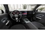 Mercedes-Benz GLB 180 Business Solution AMG 7p. | Multibeam Led | 3e Zitrij | Sportstoelen | Trekhaak | Parkeerpakket |