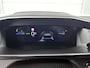 Peugeot e-2008 SUV EV GT Avantage 54 kWh 156pk | DEMO | Accu 99% | 403km WLTP Actieradius | Navigatie | Camera v+a | Leder/Alcantara | Stoel elektrisch+verwarmd+massage | Full Led koplampen | Parkeersensoren v+a | Keyless | Adaptieve Cruise Control | Dodehoeksensor | DAB+ radio | Apple Carplay / Android Auto | Donker getint glas | 17" lichtmetalen velgen |