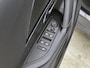 Peugeot e-2008 SUV EV GT Avantage 54 kWh 156pk | DEMO | Accu 99% | 403km WLTP Actieradius | Navigatie | Camera v+a | Leder/Alcantara | Stoel elektrisch+verwarmd+massage | Full Led koplampen | Parkeersensoren v+a | Keyless | Adaptieve Cruise Control | Dodehoeksensor | DAB+ radio | Apple Carplay / Android Auto | Donker getint glas | 17" lichtmetalen velgen |