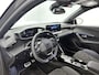 Peugeot e-2008 SUV EV GT Avantage 54 kWh 156pk | DEMO | Accu 99% | 403km WLTP Actieradius | Navigatie | Camera v+a | Leder/Alcantara | Stoel elektrisch+verwarmd+massage | Full Led koplampen | Parkeersensoren v+a | Keyless | Adaptieve Cruise Control | Dodehoeksensor | DAB+ radio | Apple Carplay / Android Auto | Donker getint glas | 17" lichtmetalen velgen |