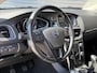 Volvo V40 1.6 T2 Summum 2e Eigenaar|Clima|Cruise|Elek Ramen|LM Velgen|PDC|Stoelverwarming|Trekhaak|APK tot 05-2027