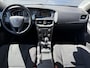 Volvo V40 1.6 T2 Summum 2e Eigenaar|Clima|Cruise|Elek Ramen|LM Velgen|PDC|Stoelverwarming|Trekhaak|APK tot 05-2027