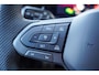 Volkswagen T-Roc R-Line First Edition IQ.light Apple Carplay Black style Stoel-/stuur verwarming 19 Inch Camera R-Line interieur