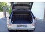 Volkswagen T-Roc R-Line First Edition IQ.light Apple Carplay Black style Stoel-/stuur verwarming 19 Inch Camera R-Line interieur