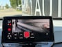Volkswagen ID.3 Business 58 kWh | Camera | Stoel/Stuurverwarming | Navi | Matrix Led |