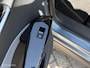 Volkswagen ID.3 Business 58 kWh | Camera | Stoel/Stuurverwarming | Navi | Matrix Led |