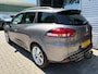 Renault Clio Estate 0.9 TCe Limited -CLIMA-TREKHAAK-CRUISE-DAB+-DEALER ONDERHOUDEN-PDC ACHTER-NAVI-ORIGINEEL NEDERLANDS!