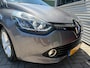 Renault Clio Estate 0.9 TCe Limited -CLIMA-TREKHAAK-CRUISE-DAB+-DEALER ONDERHOUDEN-PDC ACHTER-NAVI-ORIGINEEL NEDERLANDS!