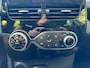 Renault Clio Estate 0.9 TCe Limited -CLIMA-TREKHAAK-CRUISE-DAB+-DEALER ONDERHOUDEN-PDC ACHTER-NAVI-ORIGINEEL NEDERLANDS!