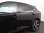 Nissan Qashqai 1.3 MHEV Xtronic N-Connecta Navigatie Climate Control Camera 360 Led Verwarmde voorstoelen Stuurwiel verwarmd Adaptieve Cruise Control Lichtmetalen Velgen