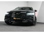 Volvo V60 2.0 B4 Plus Dark / Orig. Nederlands / Harman Kardon Sound System / Elektr. best. stoel + memory / Achteruitrijcamera / Stoelverwarming V + A / Apple Carplay - Android Auto / Elektr. wegklapbare trekhaak / Ambienteverlichting / Stuurwiel verwarming / Black optic / Cruise Control / 19'' LMV / LED koplampen