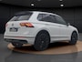 Volkswagen Tiguan 1.4 TSI eHybrid R-Line Business+ | Pano dak | Trekhaak | 20" | Leder | Memory stoelen | Elek. Achterklep |