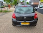 Renault Clio 1.2-16V Authentique