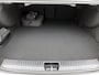 Mercedes-Benz E-klasse 300 e Business Solution AMG | Comfortpakket Plus | Parkeerpakket met 360°-camera | Nightpakket | Winterpakket | Trekhaak | 19-inch vijfspraaks AMG velgen | GUARD 360° | Warmtewerend, donkergetint glas |