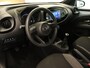 Toyota Aygo X 1.0 VVT-i MT Play - ORIGINEEL NEDERLANDSE AUTO - AFKOMSTIG VAN 1E EIGENAAR - APPLE CARPLAY/ ANDROID AUTO - AIRCO - CAMERA - ADAPTIEVE CRUISE CONTROL - 17 INCH WIELEN - ELEKTRISCHE RAMEN VOOR