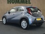 Toyota Aygo X 1.0 VVT-i MT Play - ORIGINEEL NEDERLANDSE AUTO - AFKOMSTIG VAN 1E EIGENAAR - APPLE CARPLAY/ ANDROID AUTO - AIRCO - CAMERA - ADAPTIEVE CRUISE CONTROL - 17 INCH WIELEN - ELEKTRISCHE RAMEN VOOR