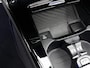 Mercedes-Benz A-klasse 250 e Business Solution AMG | Nightpakket | Panoramaschuifdak | Multibeam LED | Stoelverwarming voor | Smartphone Integratie | Sfeerverlichting |