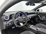 Mercedes-Benz A-klasse 250 e Business Solution AMG | Nightpakket | Panoramaschuifdak | Multibeam LED | Stoelverwarming voor | Smartphone Integratie | Sfeerverlichting |