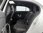 Mercedes-Benz A-klasse 250 e Business Solution AMG | Nightpakket | Panoramaschuifdak | Multibeam LED | Stoelverwarming voor | Smartphone Integratie | Sfeerverlichting |