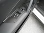 Volkswagen Tiguan R-Line 1.5 eHybrid 272 PK | LED Matrix IQ | Panoramadak | Head-Up Display | Harman/Kardon | Leder | Stoelverwarming & Ventilatie | Trekhaak | Elek. Achterklep |