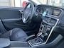 Volvo V40 1.5 T2 Polar+ Automaat, Verwarmde stoelen voor, Climate control, Cruise control, Full led, Navigatie, Bluetooth, HDD 1e eigenaar.