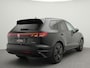 Volkswagen Touareg 3.0 R TSi 462 PK eHybrid 4MOTION | LED Matrix IQ | Leder | Trekhaak 3500 Trekgewicht | Head-Up Display | Stoelverkoeling & Verwarming | 360 Camera | Side Assist | Akoestisch Glas |
