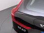 Volvo XC60 2.0 T8 Plug-in hybrid AWD Ultra Dark VAN:49.900,- VOOR:46.877,- UW HERFSTVOORDEEL:3.023,- T8 12 MND. BOVAG GARANTIE | HEAD UP | PANORAMA DAK | ACHTERUITRIJ CAMERA | BOWERS & WILKINS | MEM. SEATS | STOEL+STUUR VERWARMING |